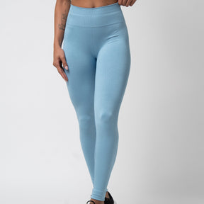 leggins_azul_claro_seamless_comfortable